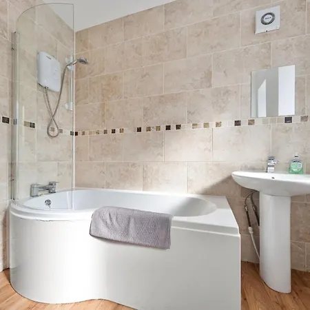 Exclusive House For Families And Contractors Apartmán