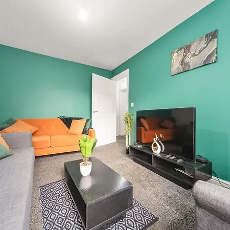 Exclusive House For Families And Contractors Apartment *