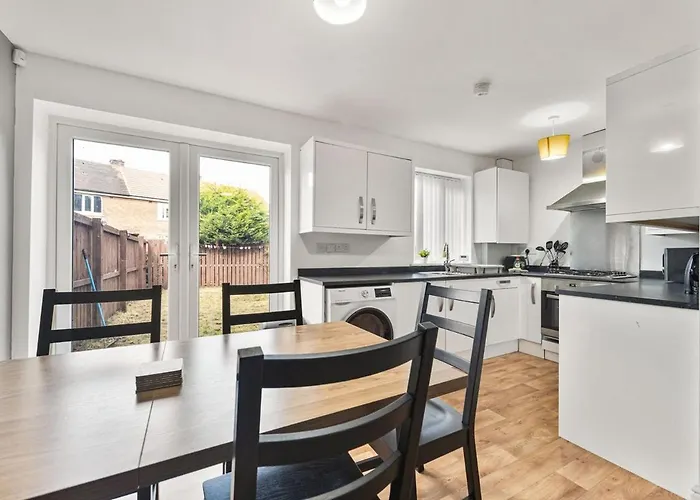 Exclusive House For Families And Contractors Apartment Bradford (West Yorkshire)